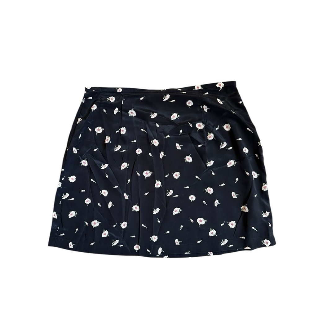 NEW By Design Essentials Black Floral Skirt Light Wraparound Size Large